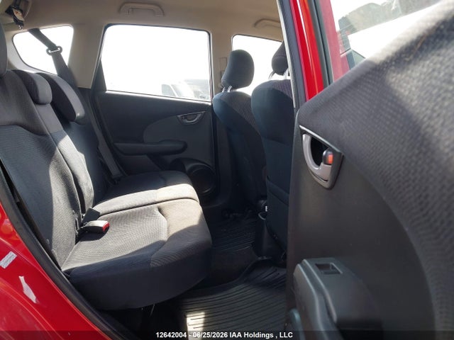 Продаж на аукціоні авто 2013 Honda Fit Sport 5dr, vin: LUCGE8H71D3006180, номер лоту: 12642004