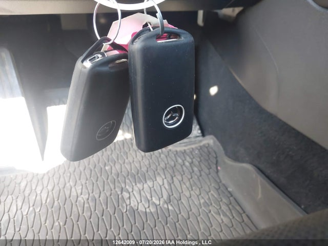 12642009 :رقم المزاد ، JM1BPABM0S1750988 vin ، 2025 Mazda Mazda3 مزاد بيع