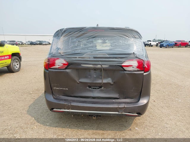 2C4RC1BG3HR541009 Chrysler Pacifica Touring-l