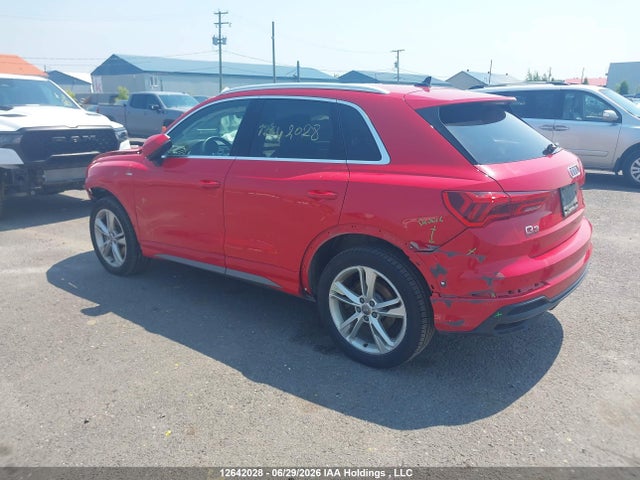 WA1FECF33L1058742 Audi Q3 45 Technik