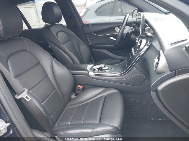 Продажа на аукционе авто 2019 Mercedes-benz Glc 300 4matic, vin: WDC0G4KB0KV138624, номер лота: 12642052