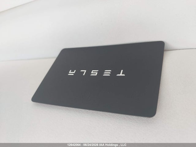 2021 Tesla Model 3 Standard Range/standard Range Plus მანქანა იყიდება აუქციონზე, vin: 5YJ3E1EA9MF084106, აუქციონის ნომერი: 12642064