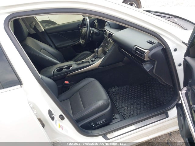 Lexus Is 300 300 2017 JTHCM1D2XH5018957 Image 5