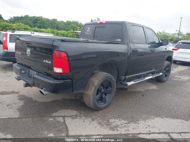 12642074 :رقم المزاد ، 1C6RR7LM2JS283566 vin ، 2018 Ram 1500 Slt مزاد بيع