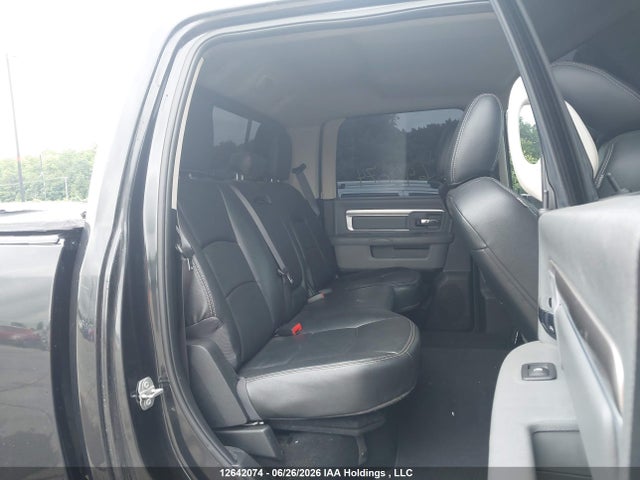 12642074 :رقم المزاد ، 1C6RR7LM2JS283566 vin ، 2018 Ram 1500 Slt مزاد بيع