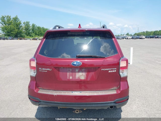 JF2SJESC8HH559837 Subaru Forester 2.5i Touring