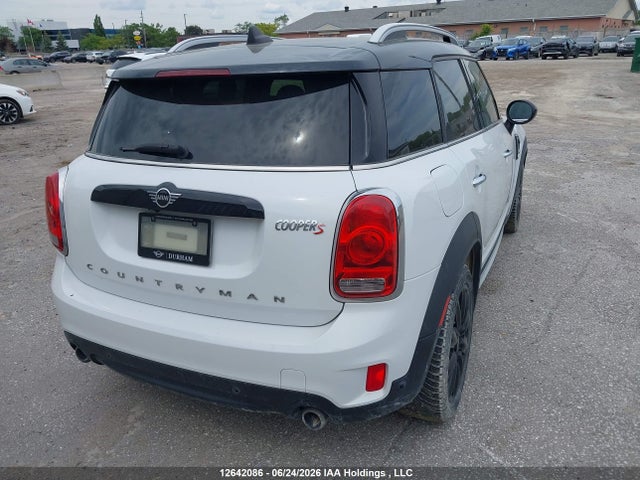 Mini Cooper S Countryman All4 2019 WMZYT5C53K3G94198 Image 4