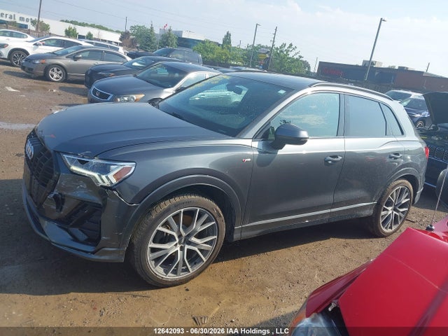 WA1FECF33L1023618 Audi Q3 Prestige S-line