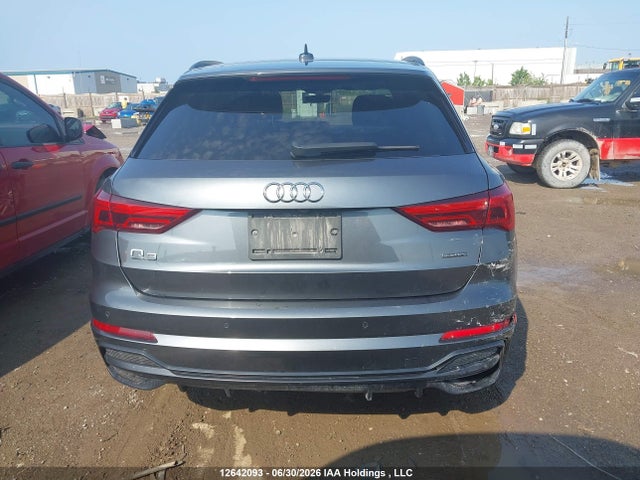 WA1FECF33L1023618 Audi Q3 Prestige S-line