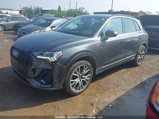 WA1FECF33L1023618 Audi Q3 Prestige S-line