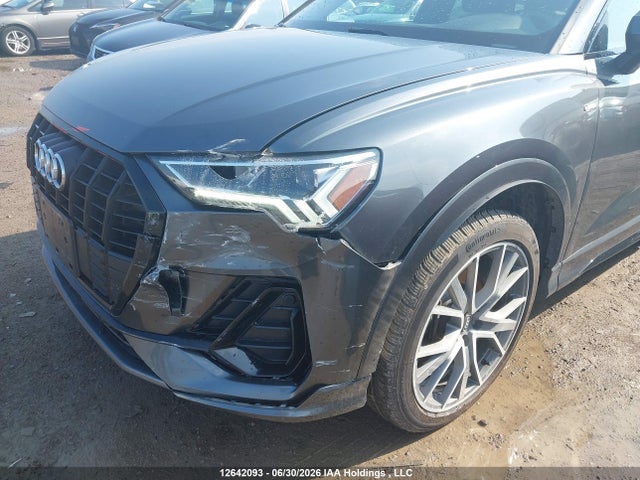 WA1FECF33L1023618 Audi Q3 Prestige S-line