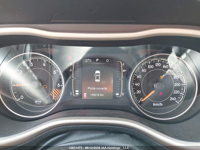 2015 Jeep Cherokee Sport მანქანა იყიდება აუქციონზე, vin: 1C4PJLAB4FW589458, აუქციონის ნომერი: 12631472