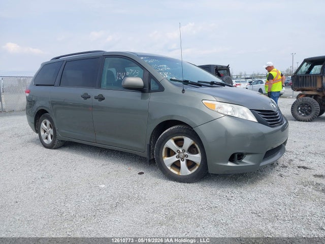 2012 Toyota Sienna V6 7 Passenger მანქანა იყიდება აუქციონზე, vin: 5TDZK3DC2CS260344, აუქციონის ნომერი: 12610773