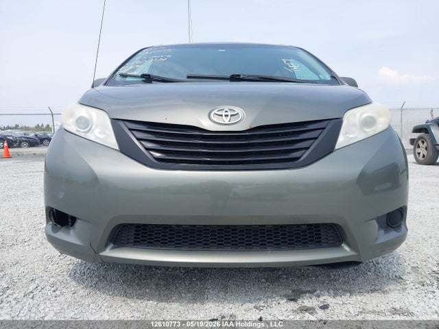 2012 Toyota Sienna V6 7 Passenger მანქანა იყიდება აუქციონზე, vin: 5TDZK3DC2CS260344, აუქციონის ნომერი: 12610773