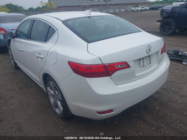 Acura ILX 2014 19VDE1F36EE400372 Image 3