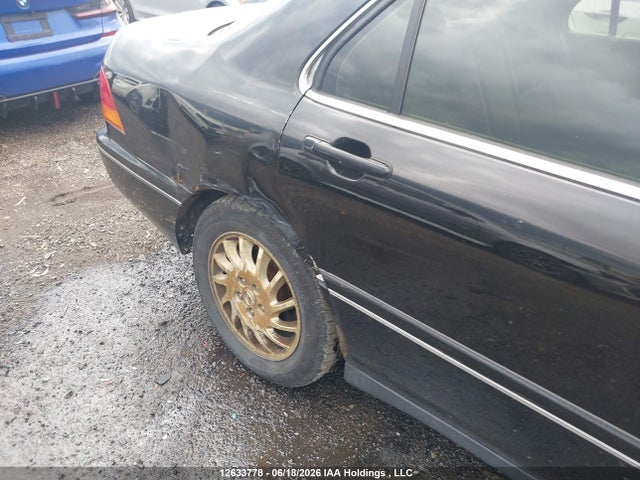 Aukcja sprzedaży 1998 Acura Rl 3.5l, vin: JH4KA9654WC800593, numer aukcji: 12633778