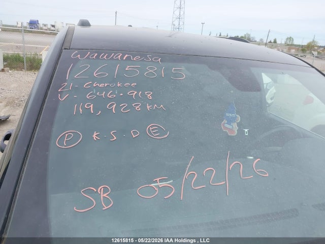 12615815 :رقم المزاد ، 1C4RJFAG7MC646918 vin ، 2021 Jeep Grand Cherokee Laredo مزاد بيع