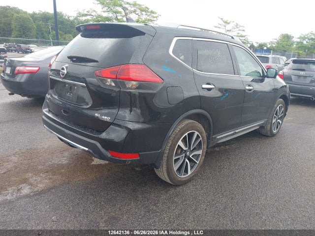 2017 Nissan Rogue მანქანა იყიდება აუქციონზე, vin: 5N1AT2MV5HC853500, აუქციონის ნომერი: 12642136