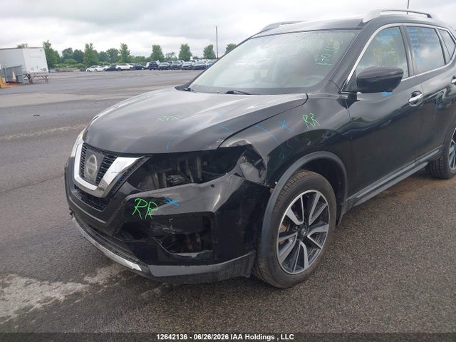 2017 Nissan Rogue მანქანა იყიდება აუქციონზე, vin: 5N1AT2MV5HC853500, აუქციონის ნომერი: 12642136