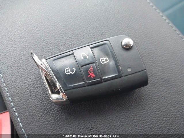 3VV2B7AX7LM151332 Volkswagen Tiguan