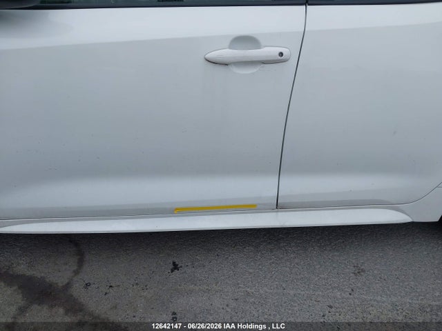Продаж на аукціоні авто 2022 Toyota Corolla Se, vin: JTNK4MBE9N3163616, номер лоту: 12642147