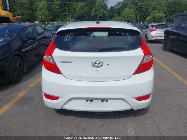 Hyundai Accent Gls/se 2014 KMHCU5AE6EU191377 Image 16
