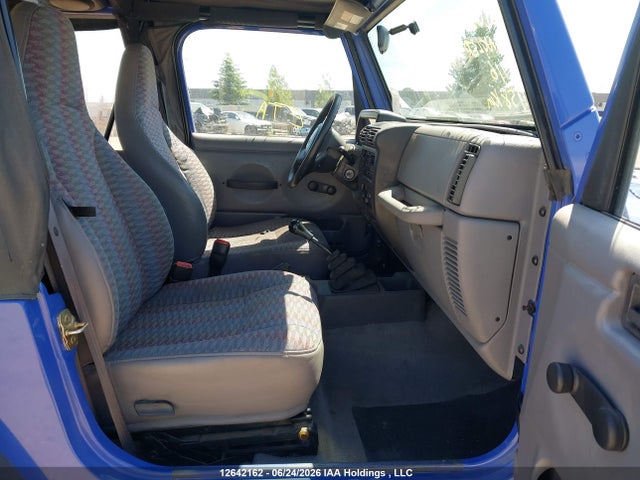 12642162 :رقم المزاد ، 1J4FY29P5WP736716 vin ، 1998 Jeep Wrangler / Tj Se مزاد بيع