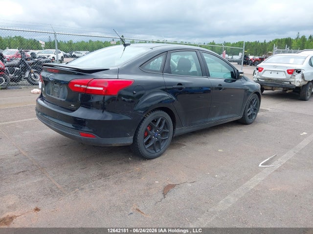 Ford FOCUS SE 2016 1FADP3F20GL353666 Image 4