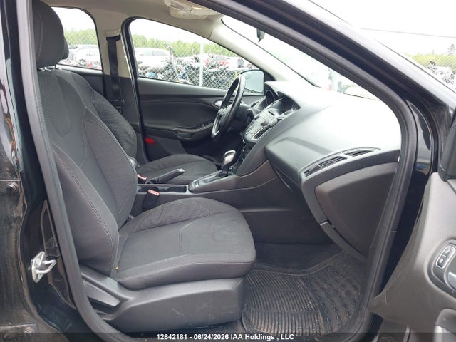 12642181 :رقم المزاد ، 1FADP3F20GL353666 vin ، 2016 Ford Focus Se مزاد بيع