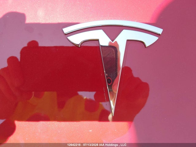 Продажа на аукционе авто 2022 Tesla Model Y Long Range, vin: 7SAYGDEE2NF425385, номер лота: 12642218