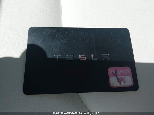 Продажа на аукционе авто 2022 Tesla Model Y Long Range, vin: 7SAYGDEE2NF425385, номер лота: 12642218