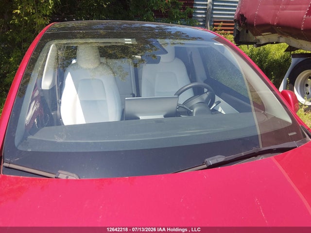 Продажа на аукционе авто 2022 Tesla Model Y Long Range, vin: 7SAYGDEE2NF425385, номер лота: 12642218