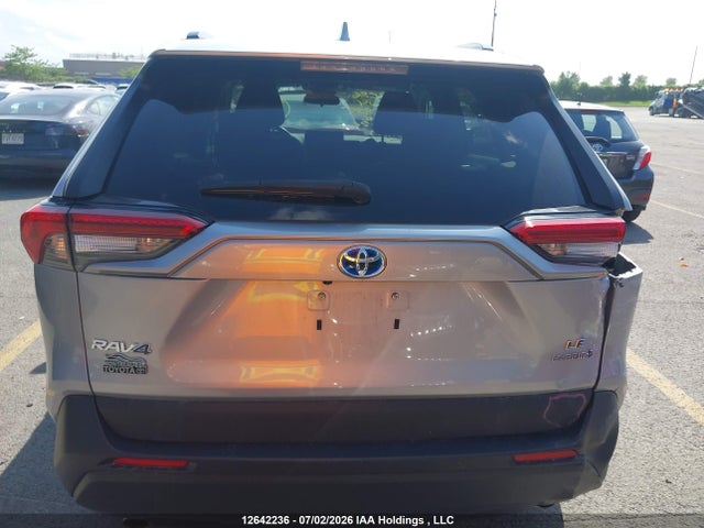 2021 Toyota Rav4 Hybrid Le მანქანა იყიდება აუქციონზე, vin: 2T3BWRFVXMW125832, აუქციონის ნომერი: 12642236