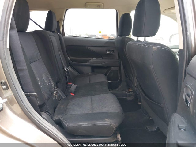JA4JZ3AX9GZ603133 Mitsubishi Outlander Se/sel