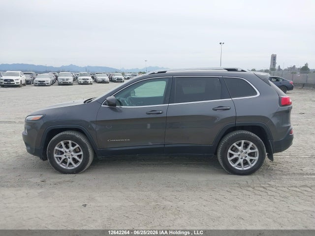 Jeep Cherokee North 2016 1C4PJMCS4GW260666 Image 13