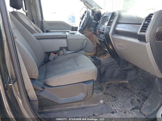 12642272 :رقم المزاد ، 1FT8W3B69KEG27371 vin ، 2019 Ford F350 Super Duty مزاد بيع