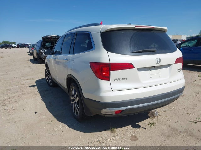 Продаж на аукціоні авто 2017 Honda Pilot Touring, vin: 5FNYF6H96HB508803, номер лоту: 12642275