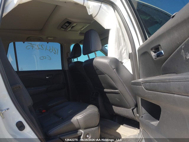 Продаж на аукціоні авто 2017 Honda Pilot Touring, vin: 5FNYF6H96HB508803, номер лоту: 12642275