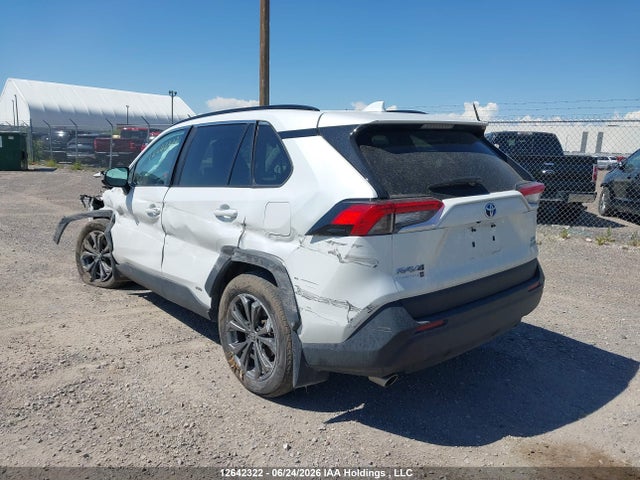 Продаж на аукціоні авто 2024 Toyota Rav4 Xle/woodland Edition, vin: 2T3RWRFV8RW216815, номер лоту: 12642322