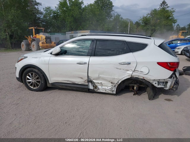 12642330 :رقم المزاد ، 5XYZT3LB8EG158343 vin ، 2014 Hyundai Santa Fe Sport 2.4 Base مزاد بيع