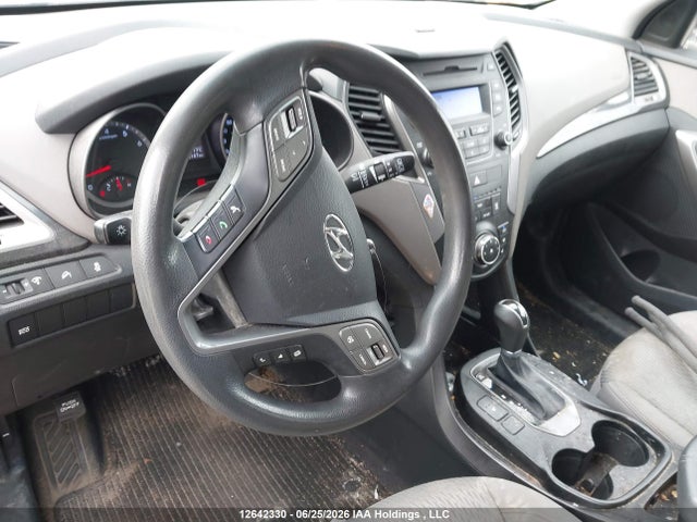 12642330 :رقم المزاد ، 5XYZT3LB8EG158343 vin ، 2014 Hyundai Santa Fe Sport 2.4 Base مزاد بيع