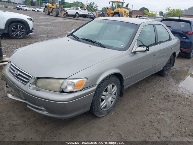 2001 Toyota Camry Ce/le მანქანა იყიდება აუქციონზე, vin: JT2BG22K910549981, აუქციონის ნომერი: 12642339