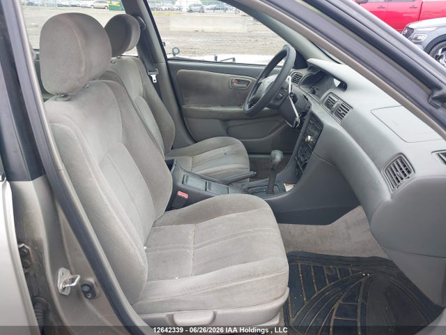 2001 Toyota Camry Ce/le მანქანა იყიდება აუქციონზე, vin: JT2BG22K910549981, აუქციონის ნომერი: 12642339