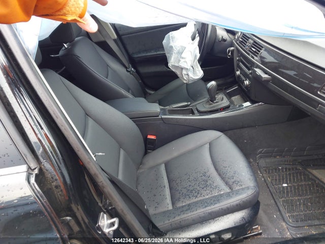 2011 Bmw 328i Xdrive მანქანა იყიდება აუქციონზე, vin: WBAPK7C55BA816981, აუქციონის ნომერი: 12642343
