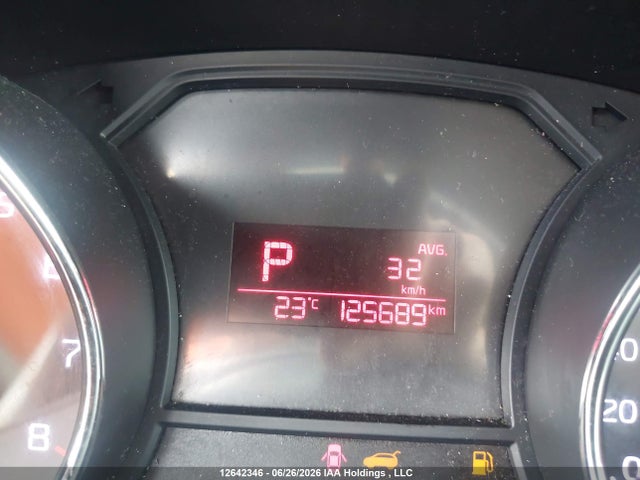 KIA Sedona L 2017 KNDMA5C17H6300577 Image 15