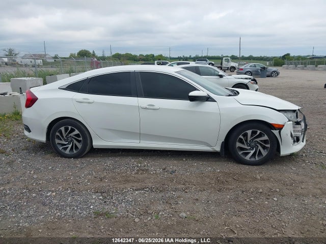 Продажа на аукционе авто 2018 Honda Civic Se, vin: 2HGFC2F61JH029398, номер лота: 12642347
