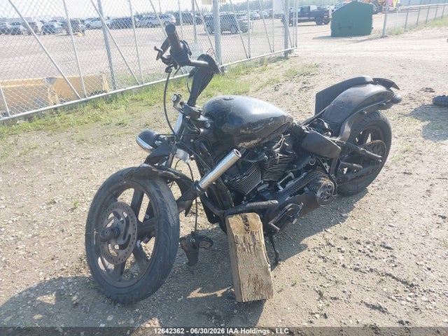 Harley-Davidson Fxbb Street Bob 2018 5HD1YJJA6JC019556 Image 2