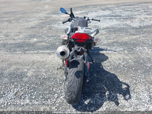 12642364 :رقم المزاد ، WB1021701AZS47060 vin ، 2010 Bmw F800 R مزاد بيع