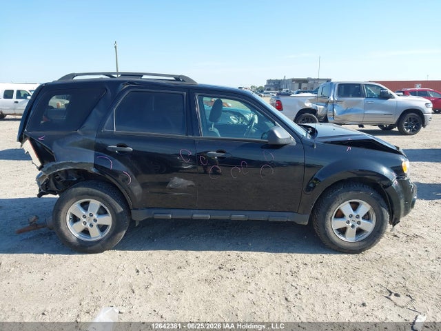 2010 Ford Escape Xlt მანქანა იყიდება აუქციონზე, vin: 1FMCU9DG6AKC21312, აუქციონის ნომერი: 12642381