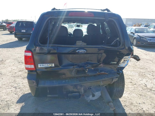 2010 Ford Escape Xlt მანქანა იყიდება აუქციონზე, vin: 1FMCU9DG6AKC21312, აუქციონის ნომერი: 12642381
